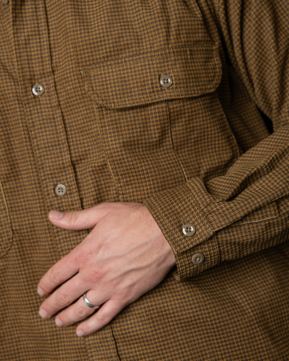 Giorgio Work Shirt- Houndstooth Corduroy Khaki
